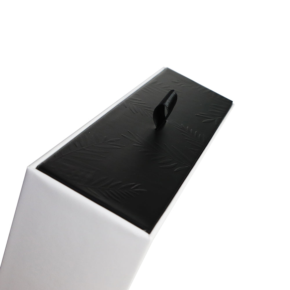 Custom Printed Logo White Luxury Rigid Gift Box Recyclable Foldable Magnetic Flip Paper Packaging Box For Cosmetic Jewelry Skincare Corporate Gift Set