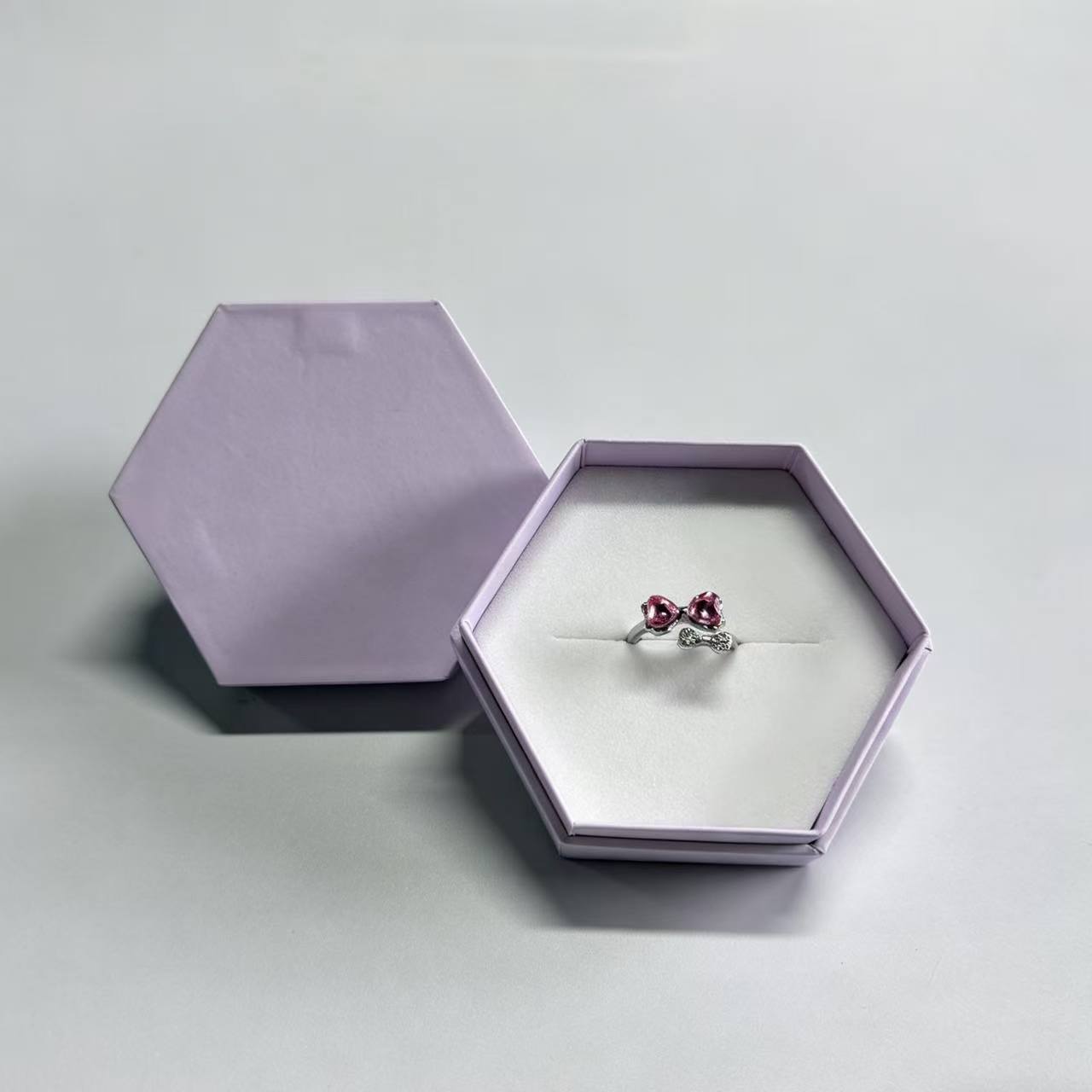 Special-shaped Hexagonal Jewelry Box Custom Logo Recyclable Irregular Rigid Flip Paper Box Luxury Velvet Lining Packaging For Ring Earring Necklace Wedding Jewelry
