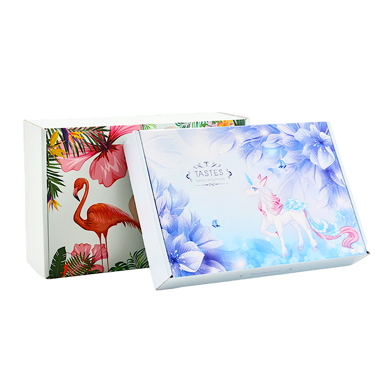 Cajas de envío personalizadas a todo color | Embalaje de envío con arte floral e ilustraciones | Cantidad mínima de pedido: 1000 unidades