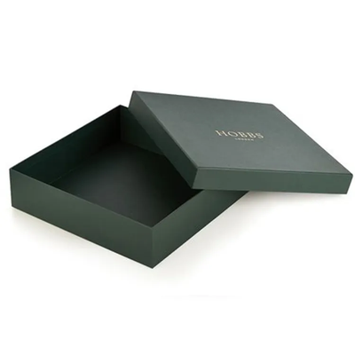 Caja de regalo grande personalizada de dos piezas con tapa y base para ropa | Logotipo con lámina dorada o plateada y papel de seda de marca para embalaje minorista de camisas, bufandas y marcas de moda | Varios colores | MOQ 100 unidades