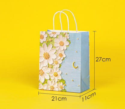Hot Selling Creative Portable Festival Flower Paper Bag Eco Recyclable Custom Logo For Valentine Wedding Florist Bouquet Gift Pack