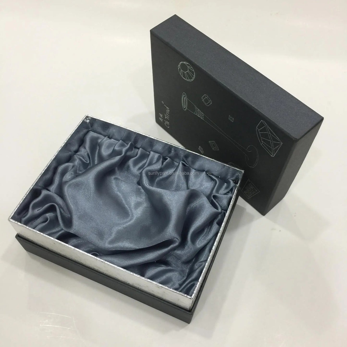 Good Price Custom Logo Corrugated Mailing Shipping Mailer Box Flat Foldable Apparel Cosmetic Jewelry E-commerce Packaging Custom Size Contact Us For Eco Cheap Delivery Box Solutions