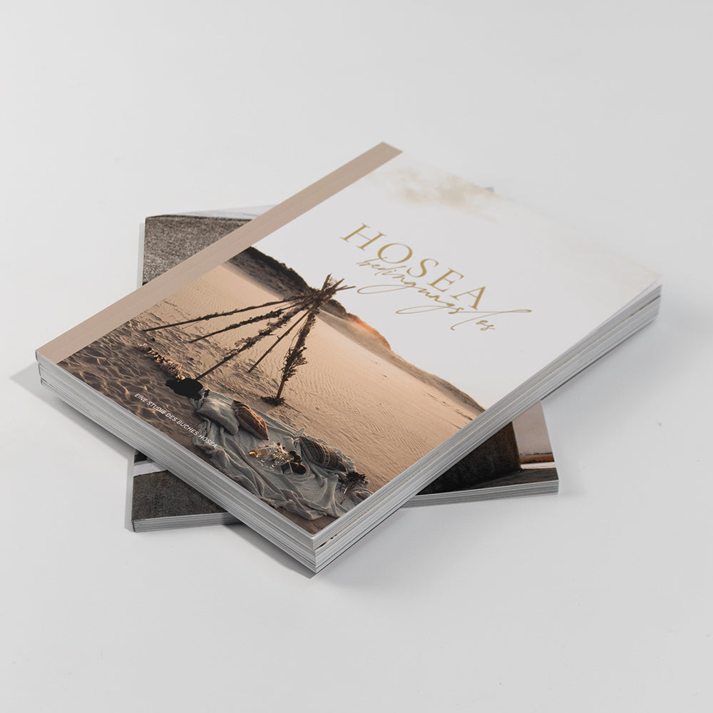High Quality Customized Magazines & Book Printing Full Color CMYK Catalog Brochure Soft/Hard Cover Custom Logo Art Paper Magazine Printing Service