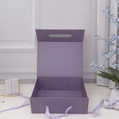 Custom Large Luxury Handbag Gift Packaging Rigid Magnetic Box Recyclable Cardboard Box For Women Purse Brand Retail Gift Delivery