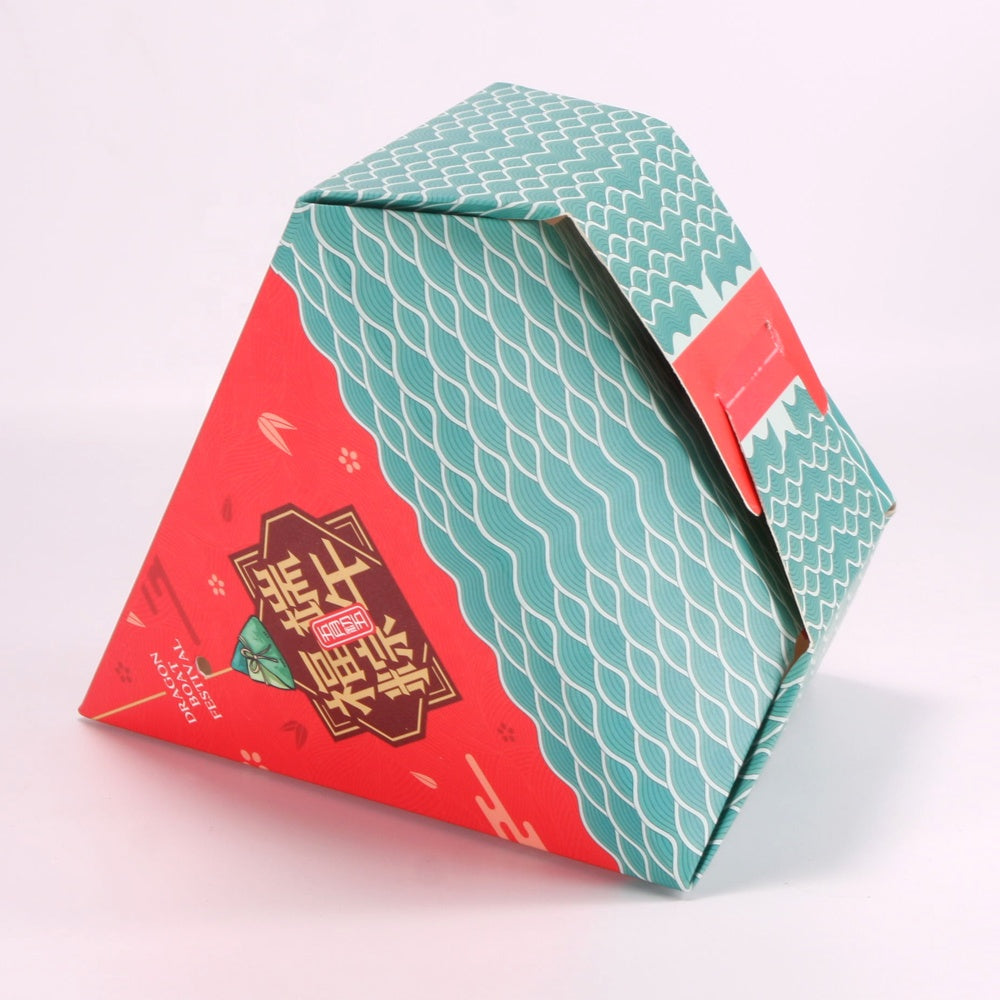 Custom Pyramid Unique Shape Paper Package Box Food Grade Recyclable Card Custom Logo For Zongzi Chocolate Dessert Wedding Candy Gift Takeaway Packaging