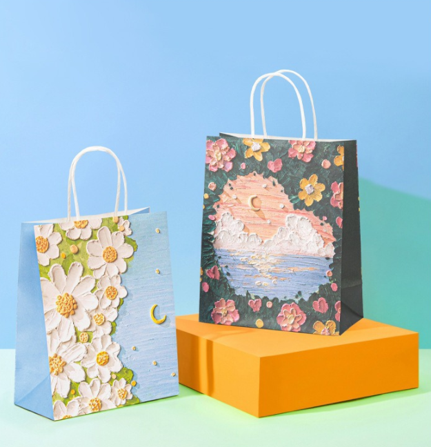 Hot Selling Creative Portable Festival Flower Paper Bag Eco Recyclable Custom Logo For Valentine Wedding Florist Bouquet Gift Pack