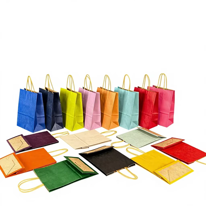 Simple Portable Morandi Kraft Paper Hand Bag Eco Recyclable Custom Logo For Clothing Cosmetic Gift Retail Pack