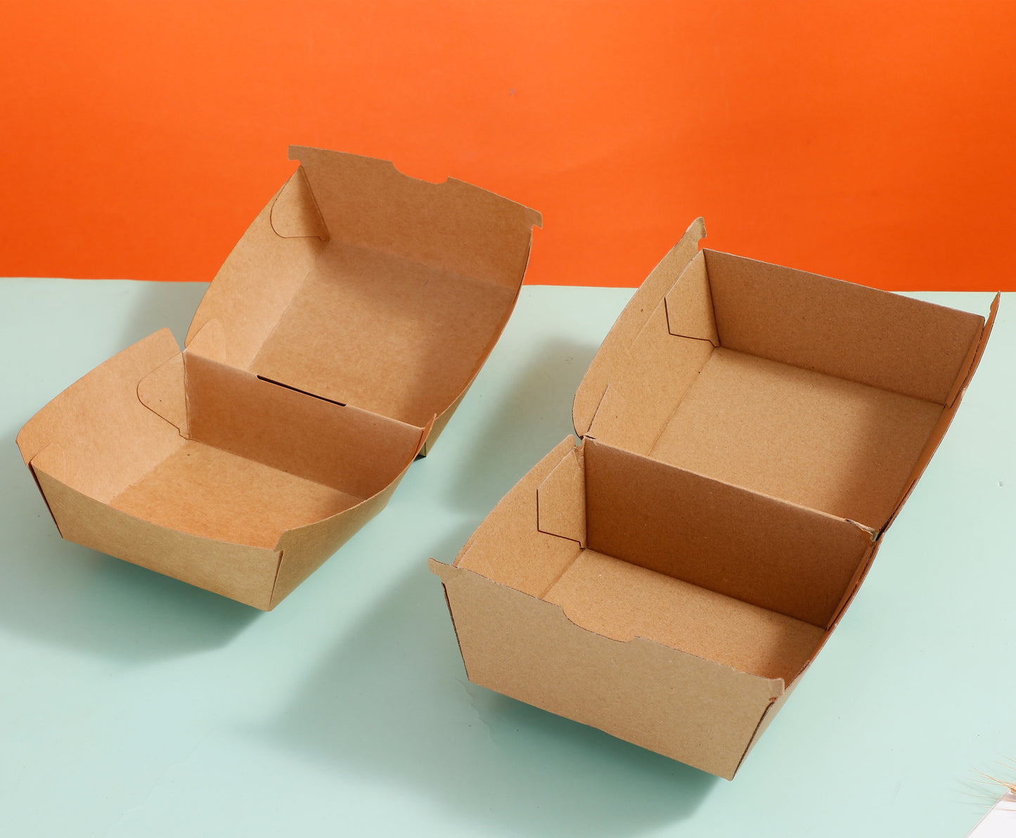 Custom Print Black Burger Delivery Box Food Grade Greaseproof Disposable Clamshell Paper Box Custom Logo For Gourmet Burger Fast Food Restaurant Takeaway Delivery