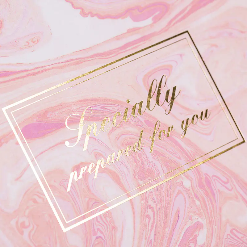 High-end Boutique Gift Box With Customizable Handle Foldable Magnetic Rigid Box Custom Logo Print Wedding Holiday Cosmetic Jewelry Portable Luxury Packaging OEM Wholesale