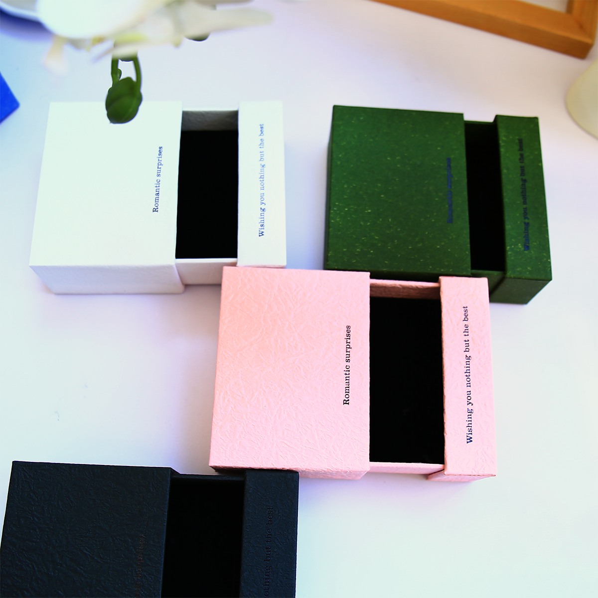 Luxury Premium Eco-Friendly Rigid Magnetic Gift Box Foldable Flip Lid Custom Logo Print Recyclable Packaging For Cosmetic Jewelry Wedding Holiday OEM Wholesale