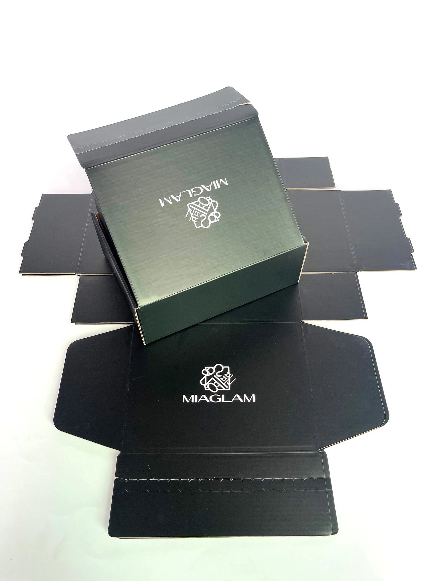 Customized Printed Cardboard Tear Strip Zipper Shipping Mailer Boxes Packaging for Clothing With Logo