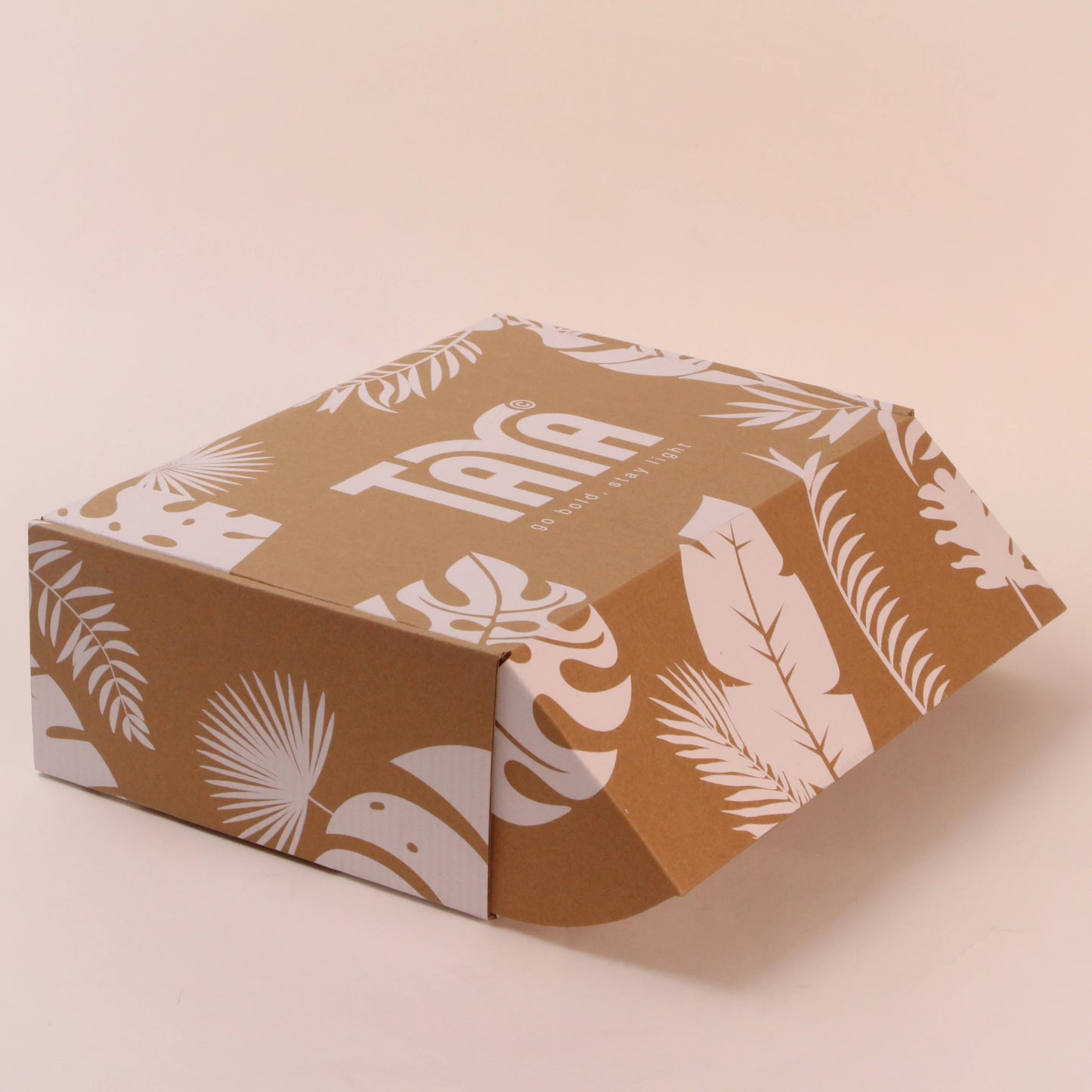 Kraft Box Packaging Custom Printed Corrugated Structure Durable Lightweight Foldable for Gift Shipping Packaging FSC Certified
