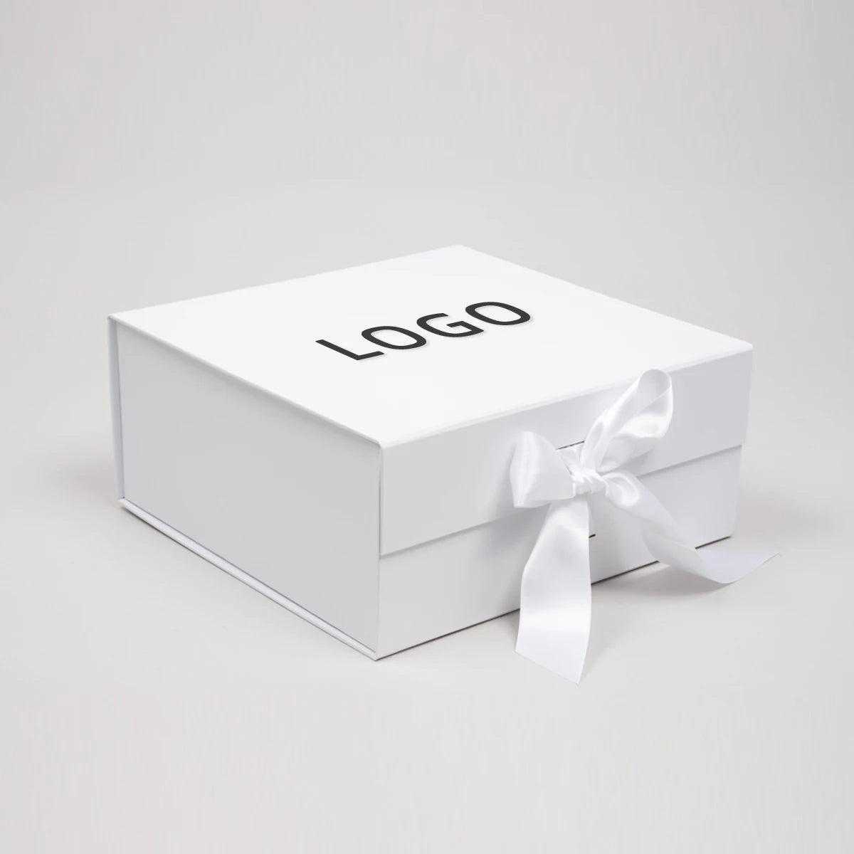 Luxury Recycled Collapsible White Rigid Magnetic Gift Box Matte With Magnetic Closure Lid with Insert for Wine Bottle