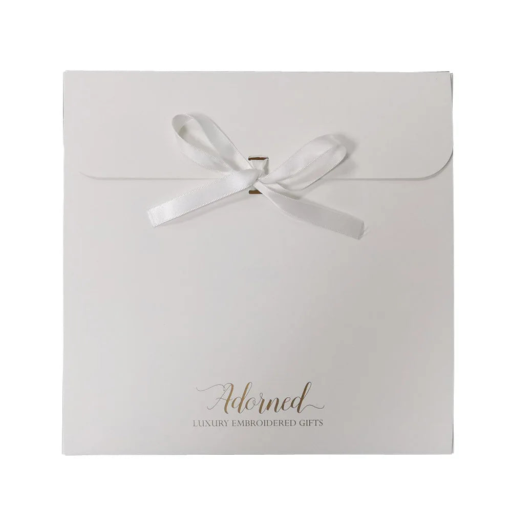 Eco Friendly Cardboard Envelope Packaging Gift Boxes with Ribbon Gold Foiled logo