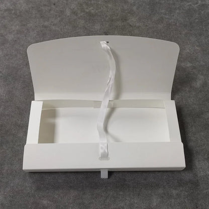 Eco Friendly Cardboard Envelope Packaging Gift Boxes with Ribbon Gold Foiled logo